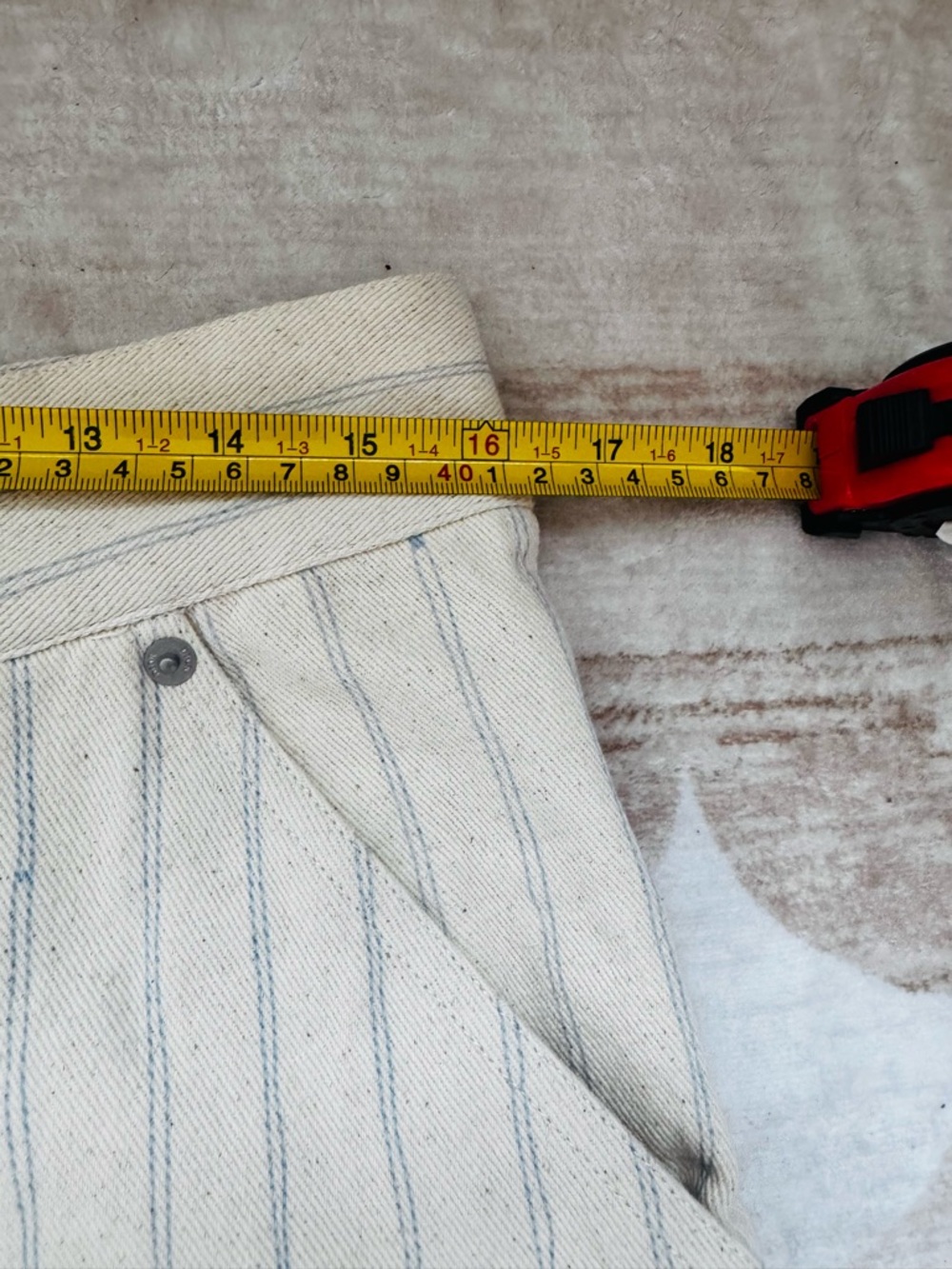 Dior Cream Pants with Blue Pinstripes and Branded Button - Picture 13 of 14
